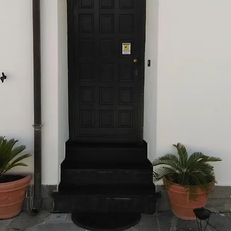Bellavista 住宿加早餐酒店 阿拉西奥